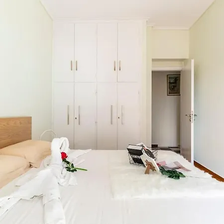 Cozy In Koukaki Athens